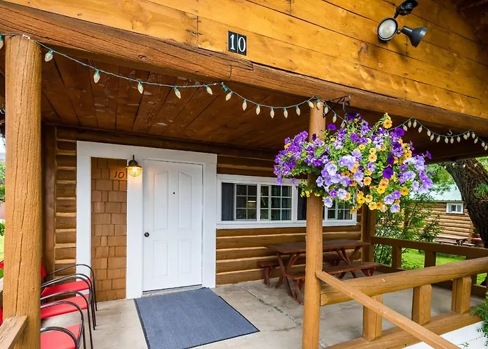 Log Cabin Motel