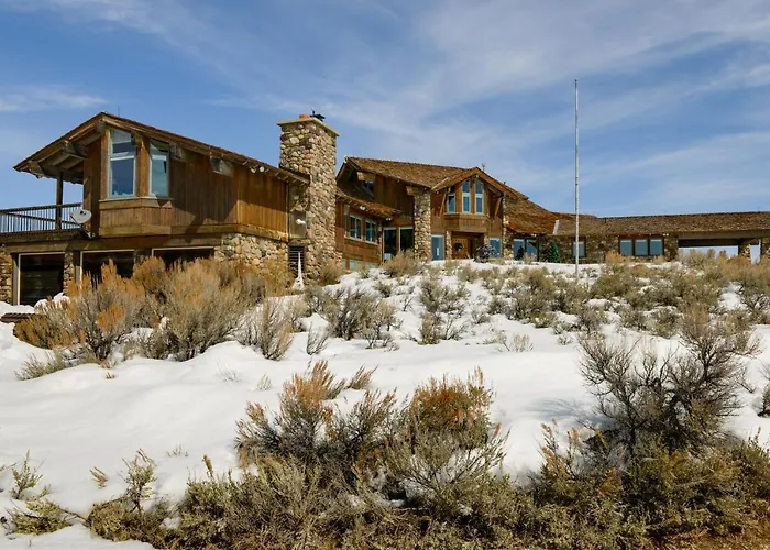 Cora Home W/ Mountain Views - Fishing On-Site!